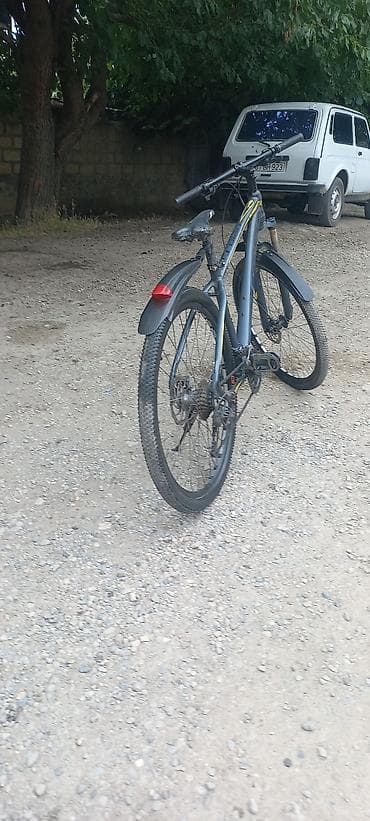 Kros tipli velosiped - Brend/model üzərində “CROIS”/“CROISER” — 7