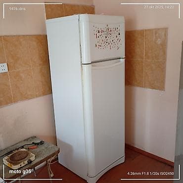 İşlənmiş 2 qapılı Soyuducu Satılır, rəng - Ağ