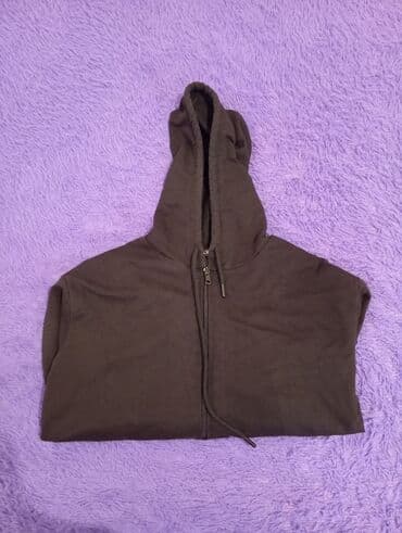 moto geyimleri: Qara idman dəsti - 2 hissədən ibarət: kapüşonlu, fermuarlı svitşot və — 3