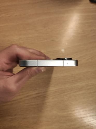 poco f6 azerbaycan: Poco F7, 512 GB, rəng - Gümüşü, Sensor — 9