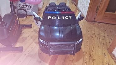 pol sapoglar: 🚔 2 nəfərlik Polis Elektromobili | Pultlu | USB | LED İşıqlar | — 1