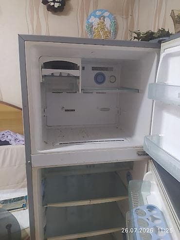 ssd satilir: Samsung iki qapılı soyuducu - Üst bölmə: dondurucu, mexaniki — 3