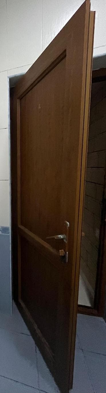 avropa qapilari 2019: İkiyarpaq taxta giriş qapısı - Material: tünd rəngli ağac/laminat — 6