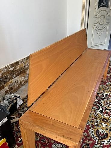 ev ucun yelləncəklər: 2 ədəd skamya satılır. 1 ədədi - 10 AZN Ehtiyacı olan gəlsin — 5