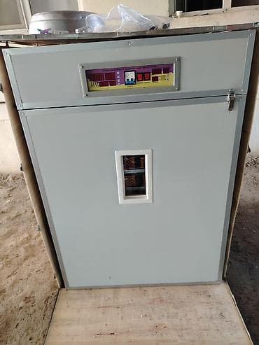 servis avadanliqlari: Təsərrüfat avadanlığı paketi 1) Taxıl üyüdən/qarışdıran aparat - — 3