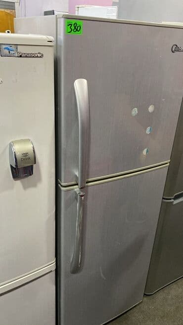 2 qapılı Midea Soyuducu Satılır, rəng - Gümüşü