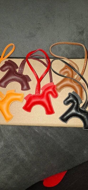 Eynəklər: Brelok — 10