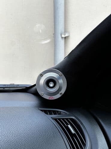 hazir lipucka: Hazır Səs Sistemi Kia Cerato Koup’un üstündədir, zavod səs sistemi ilə — 4