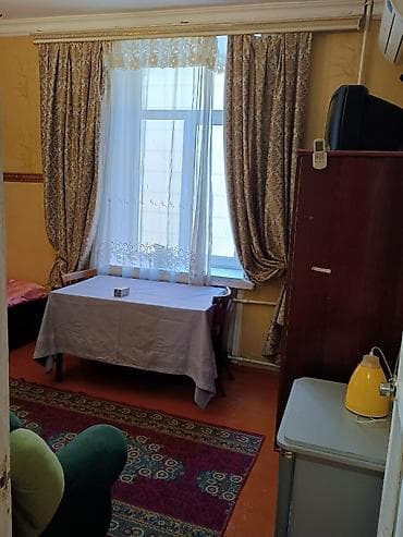 Qara qareyev metrosun yaninda 4/3 de 1 otaq 2 e duzelme 45 kvenzil — 8