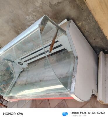 Промышленные морозильники: Soyuduculu vitrin (mağaza/bakery/market üçün) • Ön hissəsi əyri — 2