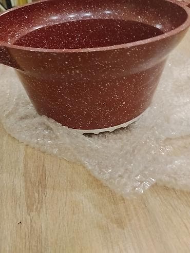 boch: Rəng - Qırmızı, Qranit, Bosch, Almaniya — 4