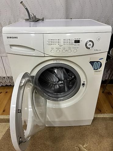 pol şlifovka: Samsung paltaryuyan maşın - Yük: 5.2 kq - Ön qapaqlı, iri lyuk - — 2