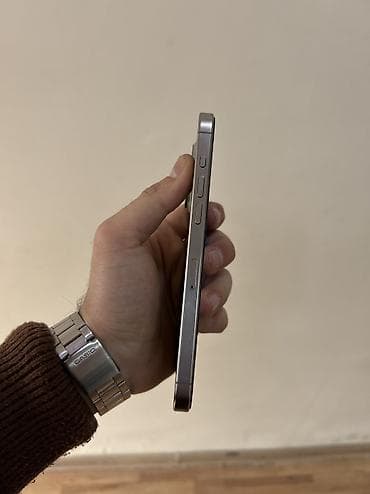 iphon 7s: IPhone 15 Pro Max, 256 GB, Simsiz şarj, Face ID, Sənədlərlə — 3