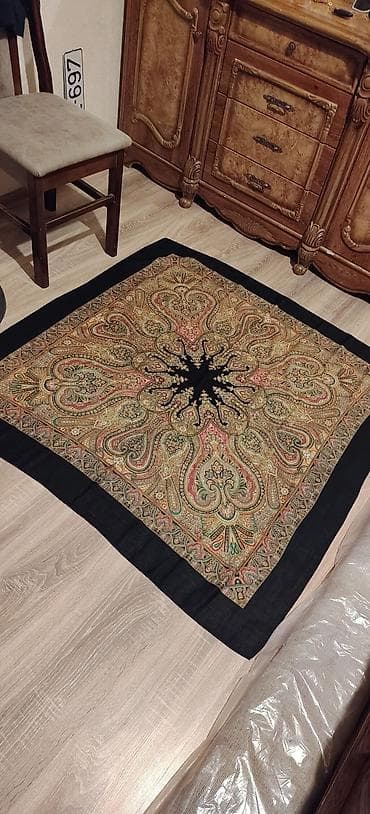 sizanaq izleri üçün maskalar: Qedimi. tirmä. tämiz. yunan. şal. 70 ilindi. nänämin — 2