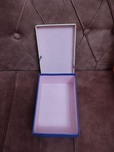 Prastinalar: Yeni Böyüklər üçün Yorğan, Pulsuz çatdırılma — 8