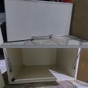 mebeller: 2 eded divar ucun şkaf. Aşagidan yuxari açilir Cutü 40 azn. Unvan — 1