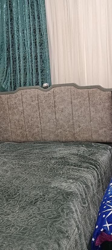 İkinəfərlik çarpayı, Bazalı, Matras ilə, Siyirməsiz