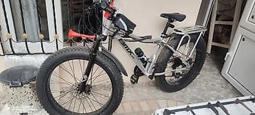 qalin teker velosiped: Fat Bike velosiped – BTTW marka, qalın təkərli off-road model — 2