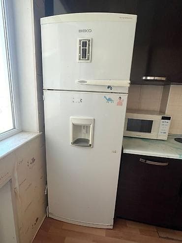 İşlənmiş 2 qapılı Beko Soyuducu Satılır, rəng - Ağ, Dispenserli — 4