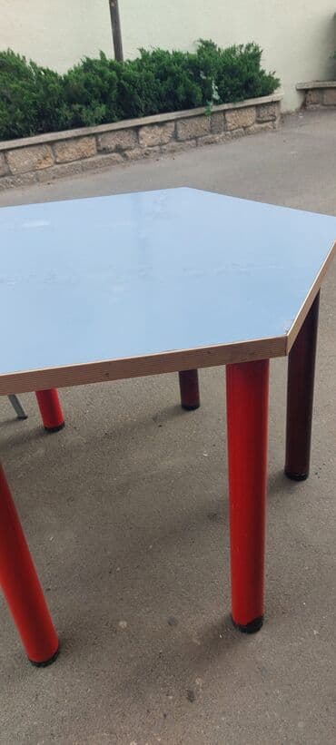 uşaqlar ucun taxta carpayılar: Uşaqlar üçün masalar oturacaqlar bagça məktəb rəsmdə işlənə bilən — 8