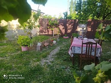 berde ev: Quba rayonu 1ci Nigedi kendinde 3otaqli seliqeli ev gunluk kiraye — 9