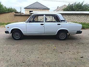 vaz 2107 starter: VAZ 2107 sedan – klassik dizaynlı, ağ rəngdə. Texniki xüsusiyyətlər — 3