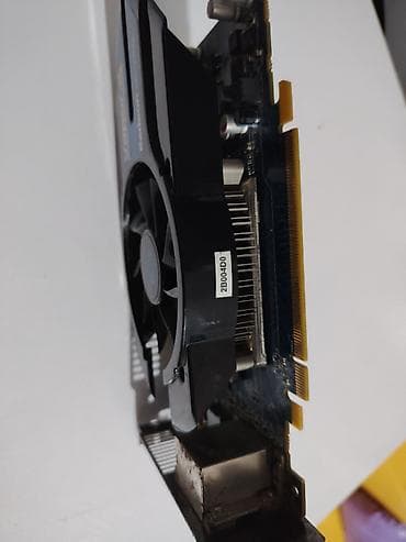 samsung komputer: Videokart AMD GeForce GT 630, < 4 GB, İşlənmiş — 1