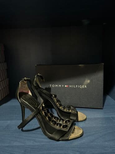 Ölçü: 38, rəng - Qara, İşlənmiş lalafo.az -da Ölçü: 38, rəng - Qara, İşlənmiş