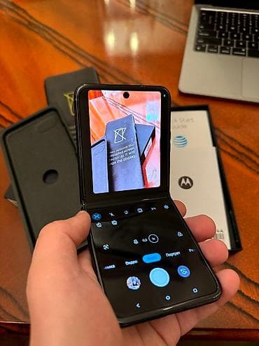 motorolla v8: Motorola Razr 40 Ultra, 256 GB, rəng - Qara, Zəmanət, Sensor, Barmaq izi — 2