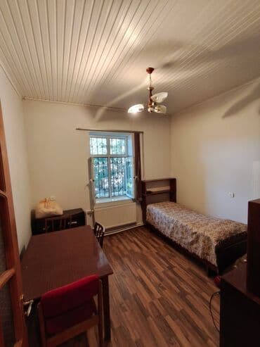 дома в сумгаите: 5 комнат, 90 м², Средний ремонт — 4