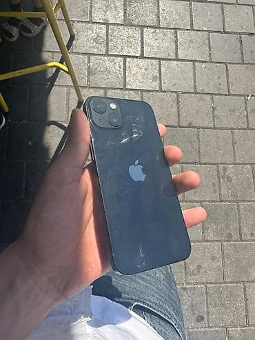 4 g modem: IPhone 13, 128 GB, Qara, Face ID — 1