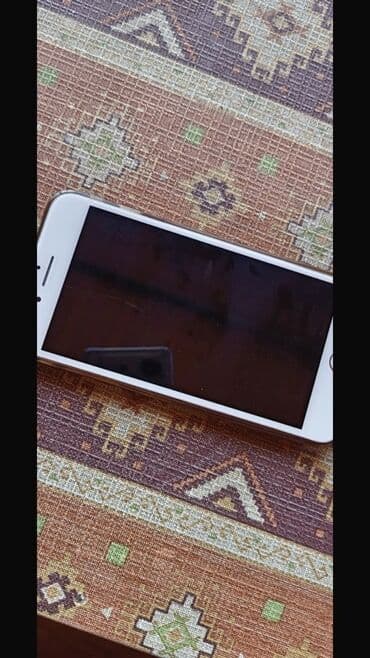 macbook ikinci el: IPhone 8 Plus, Серебристый, Отпечаток пальца — 11