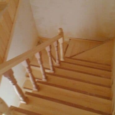 taxta pilləkən: Taxta pilləkan sifatişi — 16