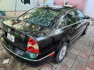 passat b5 qranat: Volkswagen Passat (sedan), qara rəng. - Korpus: 4 qapılı, xrom yan — 4