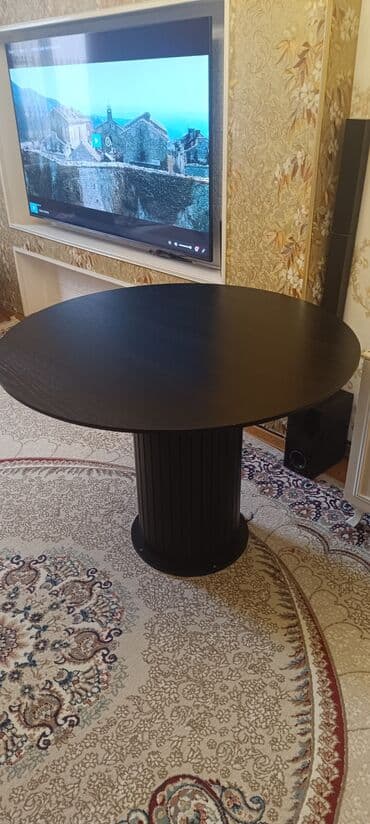 rezolyut masası: Qonaq masası, Yeni, Açılmayan, Taxta, Yumru masa — 1