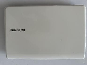 mini notebook computer: Samsung NC110 satılır, plata "udarlı" deyil,RAM slotu yanıb. Ekranı — 2