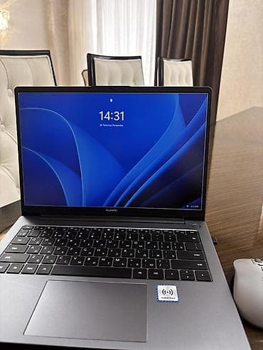 Elektronika: Huawei noutbuk satılır, 3-4 dəfə işlənilib. Çantası, adapteri, mausu — 6