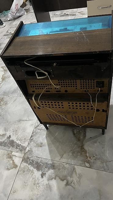 sekil ceken aparat: Vintage “Romantika-100” musiqi mərkəzi - Radiola tipli kombinə – — 2