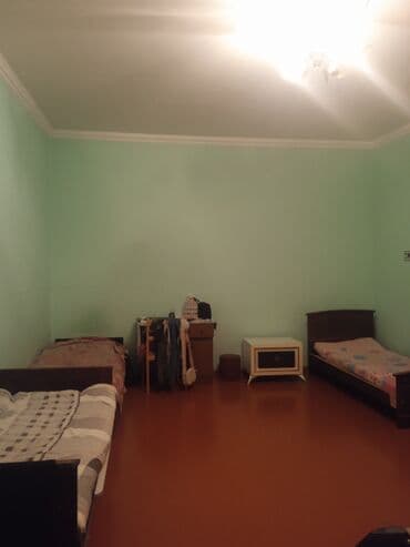 Həyət evi alıram: 40 kv. m, 2 otaqlı — 4