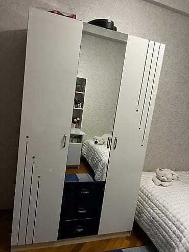 gence dolab: İşlənmiş, 3 qapılı, Güzgülü, Ağ, Digər material, Açılan, Düz dolab — 1