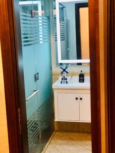 şamaxinka 300 manata kiraye evler: Həzi Aslanov metrosuna yaxin 16 mertebeli binanın 4-cu mərtəbəsində — 5