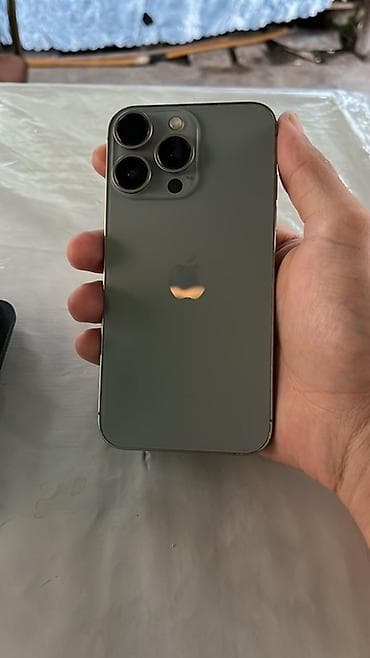 IPhone 15 Pro, 64 GB, Yaşıl, Barmaq izi