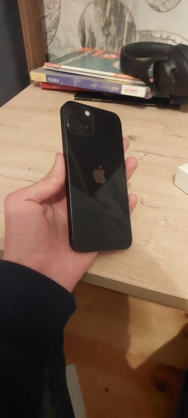 redmi 15 c: IPhone 13, 128 GB, Qara, Face ID — 4