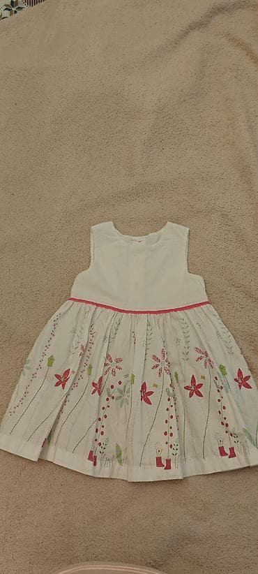 Mothercare / qız uşağı paltarı/ 6-9 ay üçün lalafo.az -da Mothercare / qız uşağı paltarı/ 6-9 ay üçün