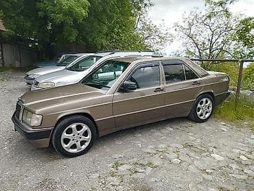 mersedes vozduxamer: Mercedes-Benz 190 (W201): 2 л | 1991 г. Седан — 1