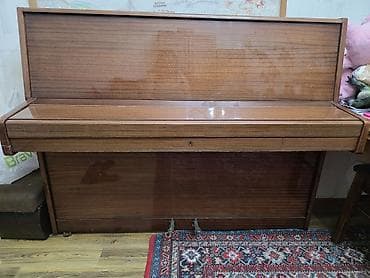 gitara akustik: Rönisch akustik pianino – dik (upright) model - Alman istehsalı — 2