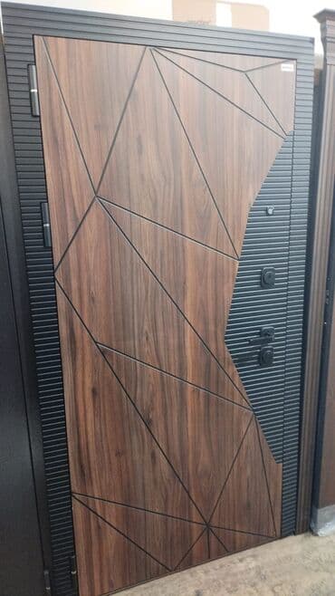 входные двери с ковкой: Giriş qapıları – müxtəlif dizayn və rənglər Çatdırılma və quraşdırma — 1