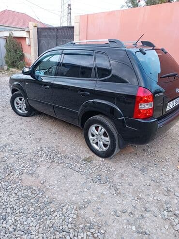 Hyundai Tucson: 2 l | 2008 il Ofrouder/SUV