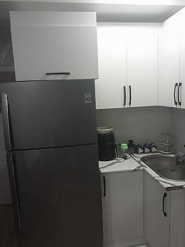 quxna mebilleri: Ağ rəngli, müasir dizaynlı mətbəx mebeli dəsti - Planlama: L şəklində — 6