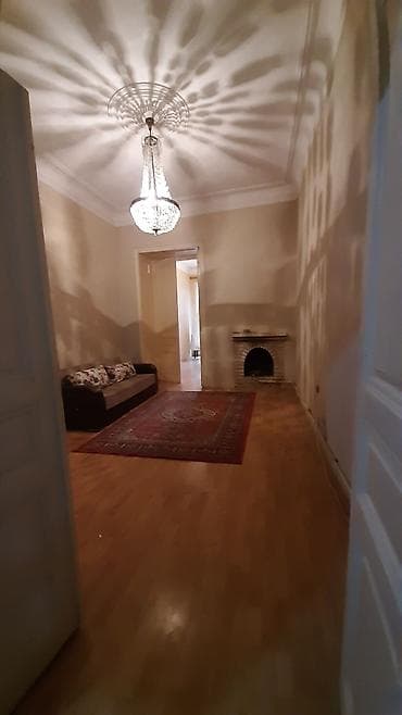 memar ecemi kiraye: Mərkəzi ərazidə geniş balkonlu mənzil - Klassik memarlığa malik — 7